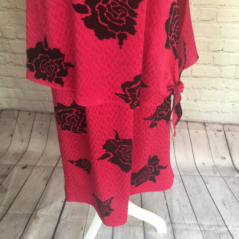 Vintage 80’s TF Satin Floral Bright Pink Knee Length Peplum Dress - Picture 4 of 14